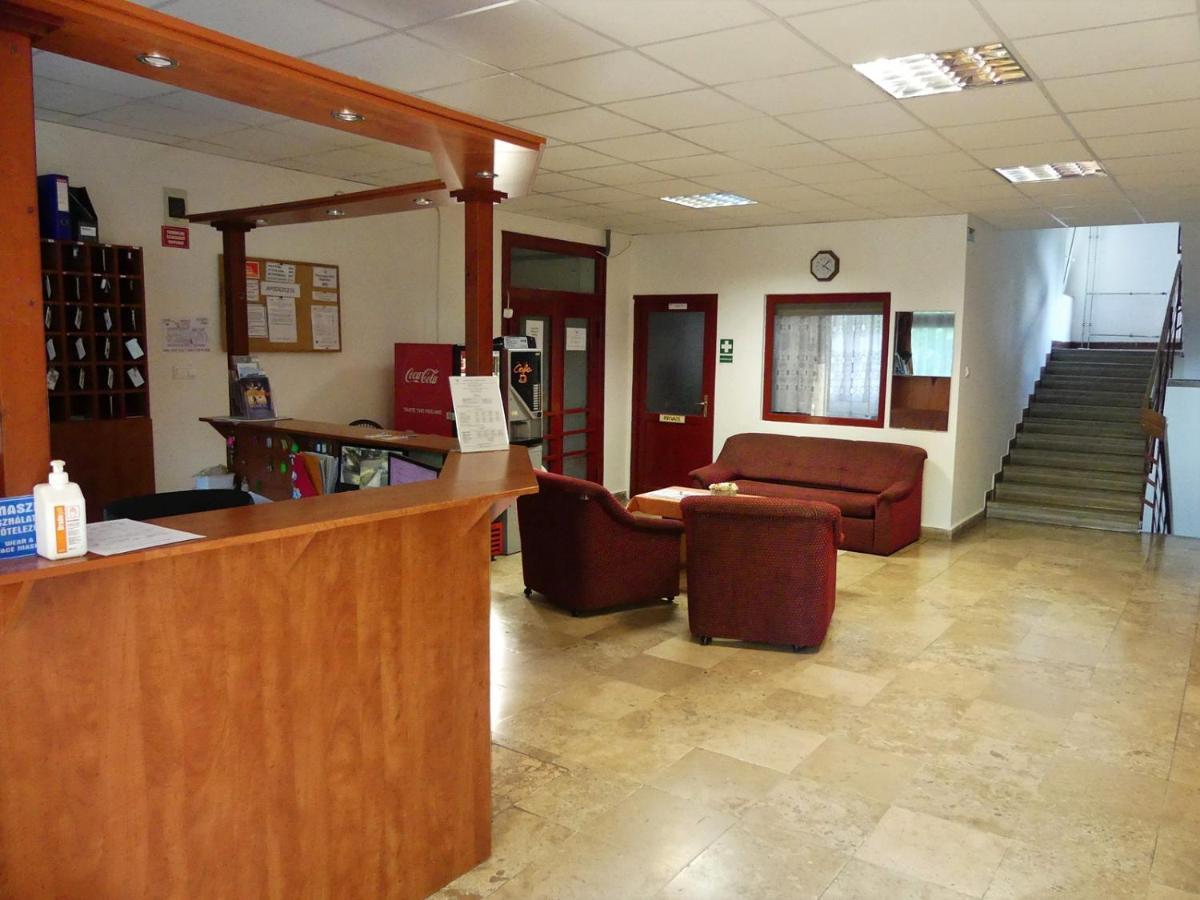 Hostel Napsugar Szallo Baja